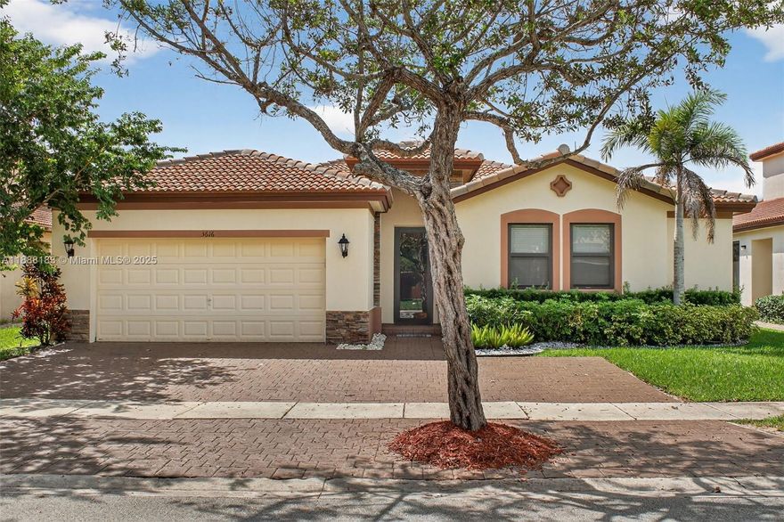 Renting entire home Gated and secure community of Bay wind. This 5 bedrooms, 4ths home available for occupancy 5/15/26 This home features an open-concept layout with abundant natural light. The large kitchen offers plenty of countertop space, stainless steel appliances, plenty of cabinets space, and a breakfasts bar, perfect for busy mornings. An expansive living and dining areas are perfect for entertaining. Enjoy a large primary suite with a walk-in closet and private bath, plus 3 additional bedrooms ideal for guest, or home office space. Laundry room w/Washer and dryer. Relax outdoors with a beautiful Lake view and patio. Located in a quiet, friendly neighborhood close to schools, shopping, parks and major highways. Amenities include resort-style swimming pool, gym, play area. Main house is a 3/2 + garage apt 1/1 + 1/1 in-laws, the entire property is being leased to one tenant. Call for more info