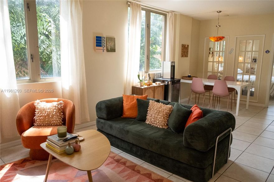 Located beneath the lush canopy of historic Coconut Grove—one of Miami’s most beloved neighborhoods—this bright residence in a boutique building offers comfort and exceptional convenience near the University of Miami, Brickell, Downtown Miami, and the Coconut Grove Metrorail Station.
This open-concept corner unit features abundant natural light, in-unit laundry, and secured garage parking—an ideal opportunity for end users or investors in a timeless Grove setting. Let’s Find Your View.