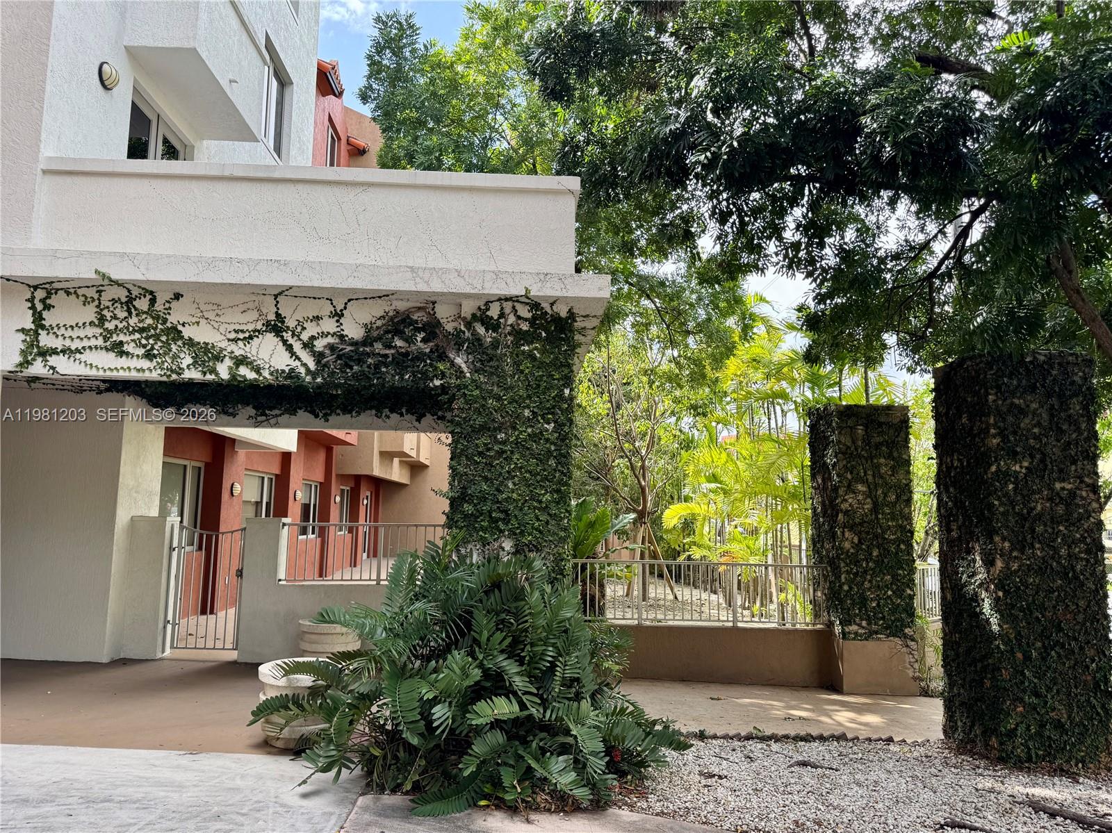 DIXIE GROVE RESIDENCES CO - Residential