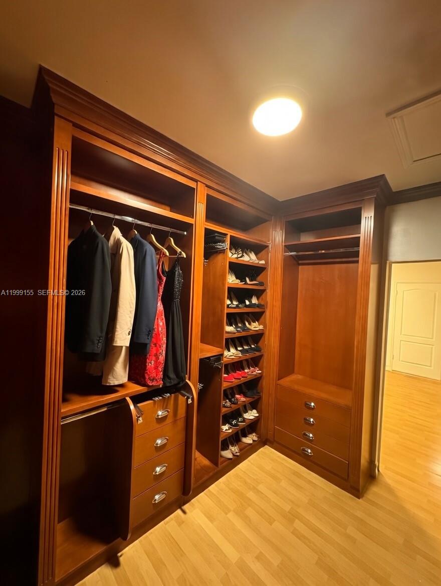 GARDEN HILLS SUB - Residential Lease