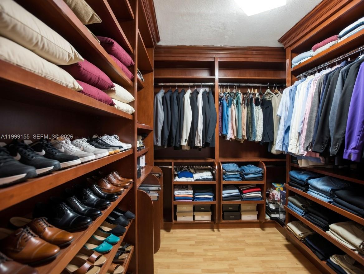 GARDEN HILLS SUB - Residential Lease