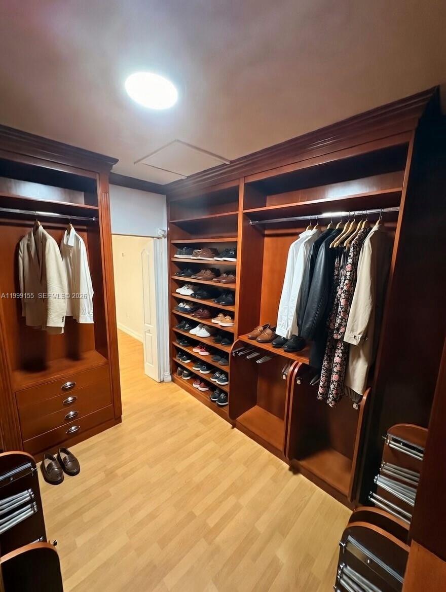 GARDEN HILLS SUB - Residential Lease