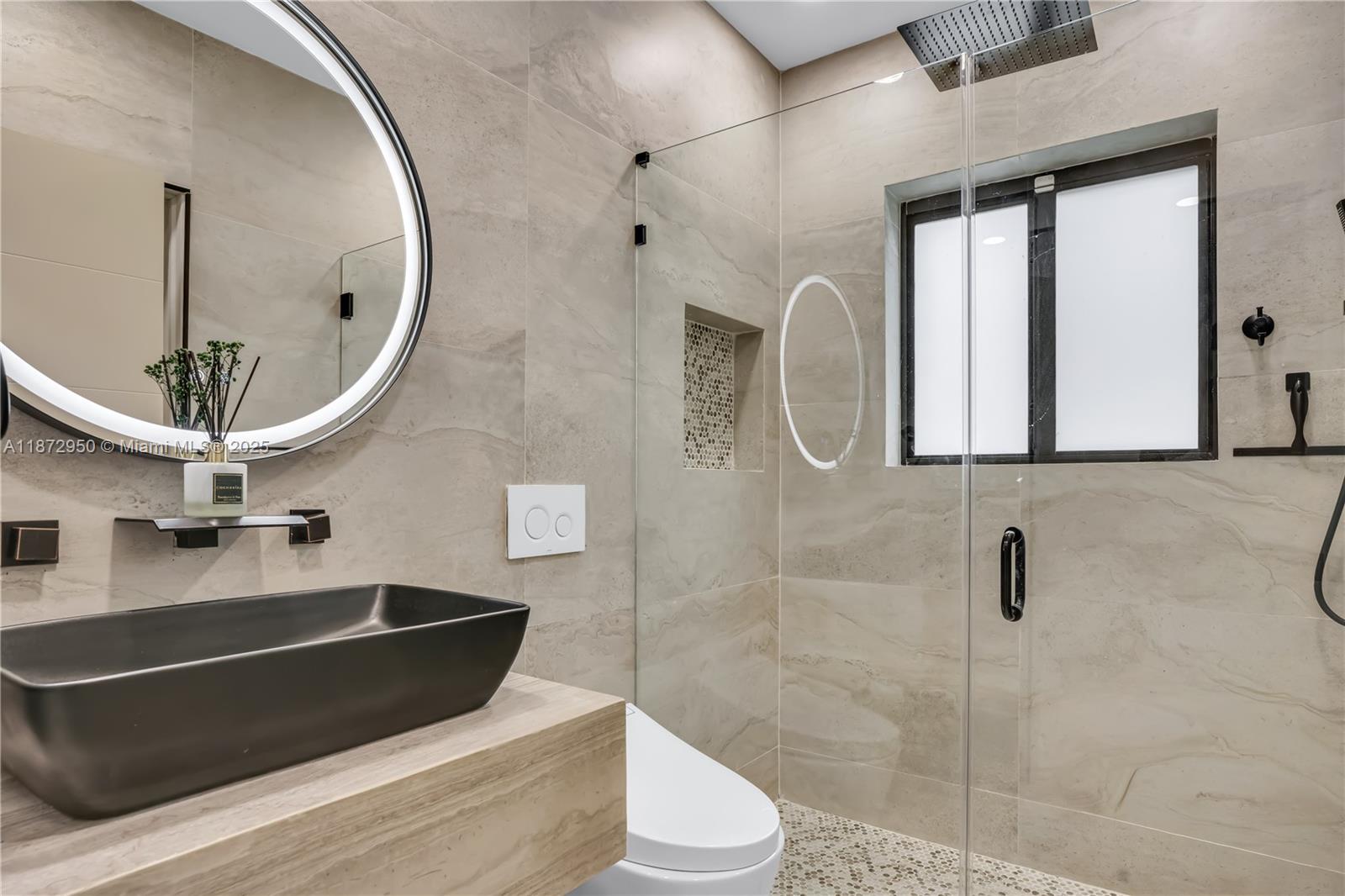 SILVER BLUFF EST-SEC B - Residential