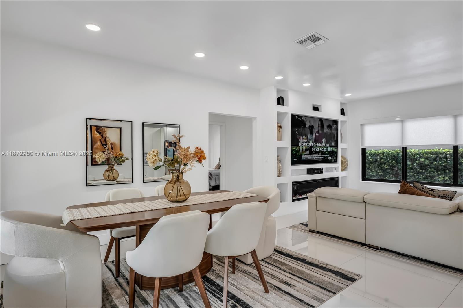 SILVER BLUFF EST-SEC B - Residential