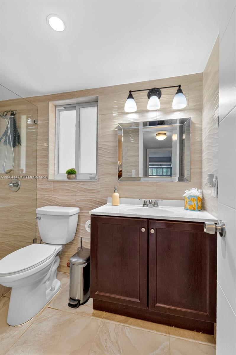 SUNRISE LAKES 26 CONDO - Residential