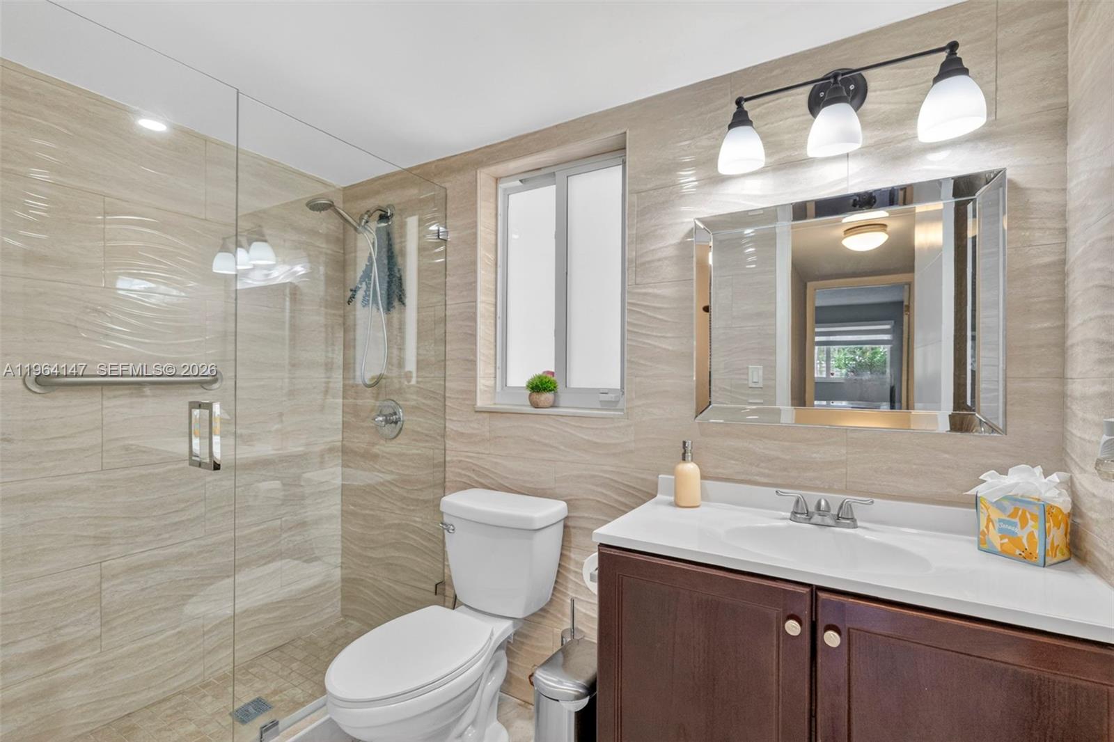 SUNRISE LAKES 26 CONDO - Residential