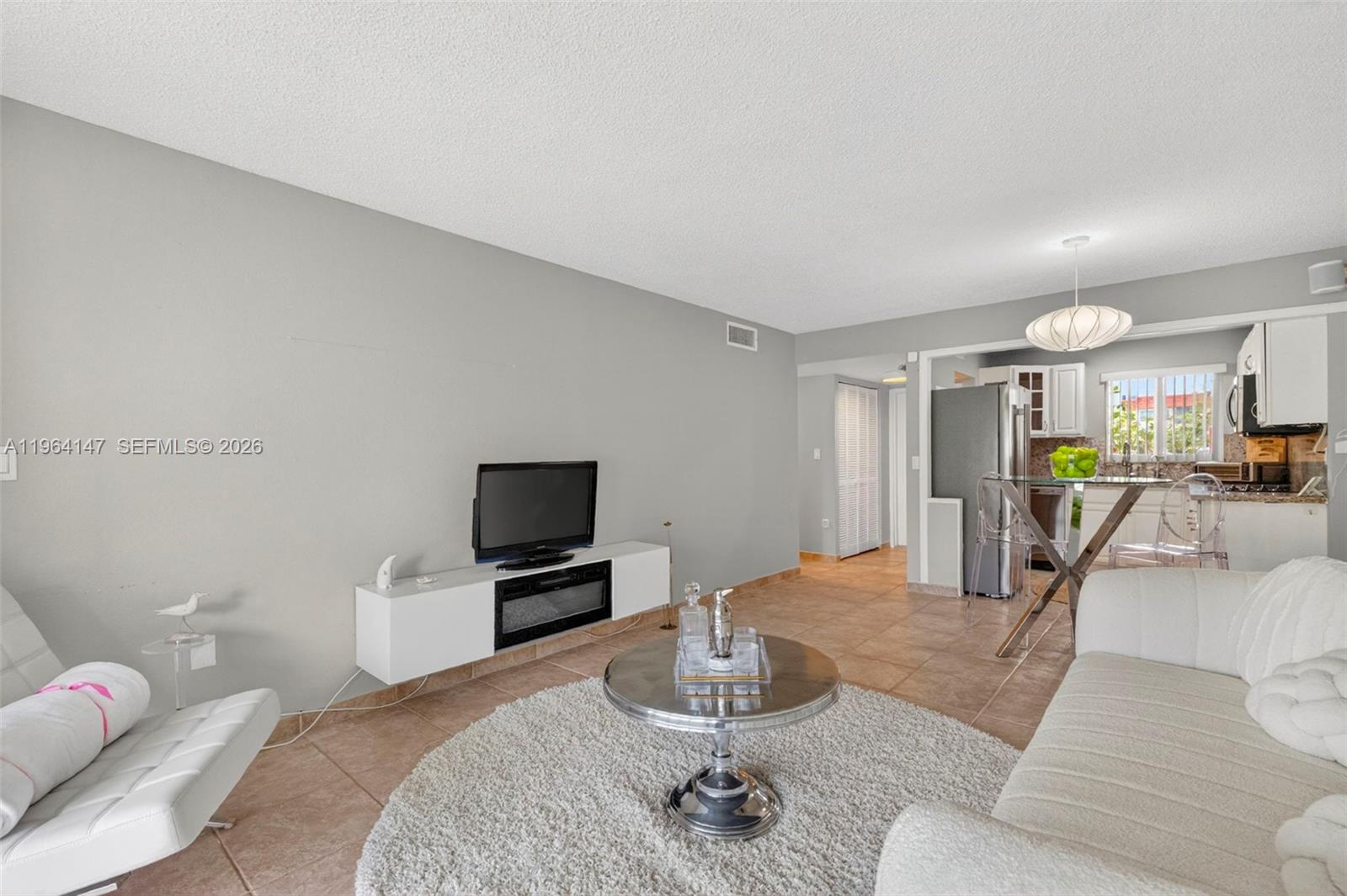 SUNRISE LAKES 26 CONDO - Residential