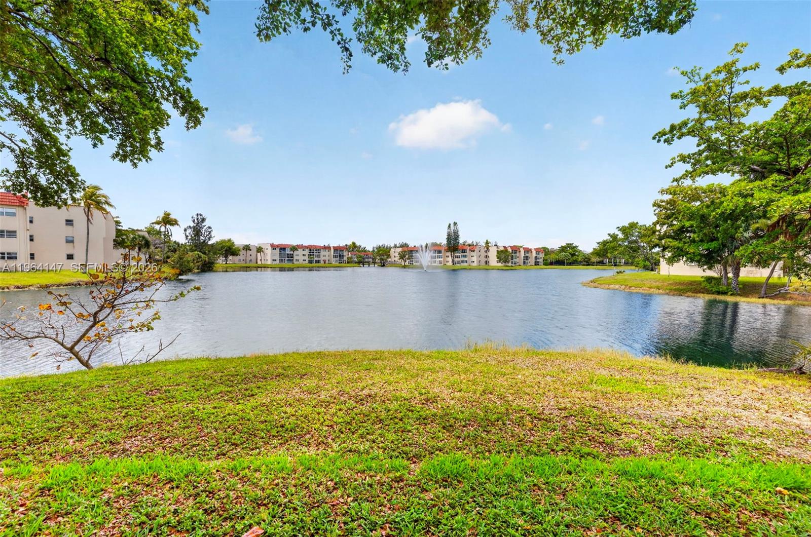 SUNRISE LAKES 26 CONDO - Residential