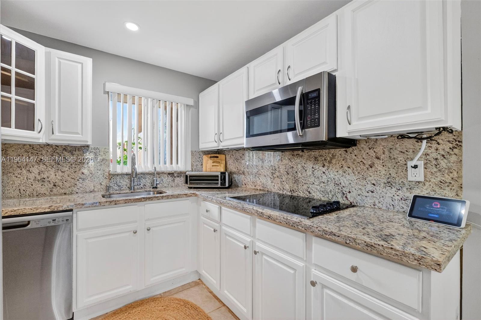 SUNRISE LAKES 26 CONDO - Residential