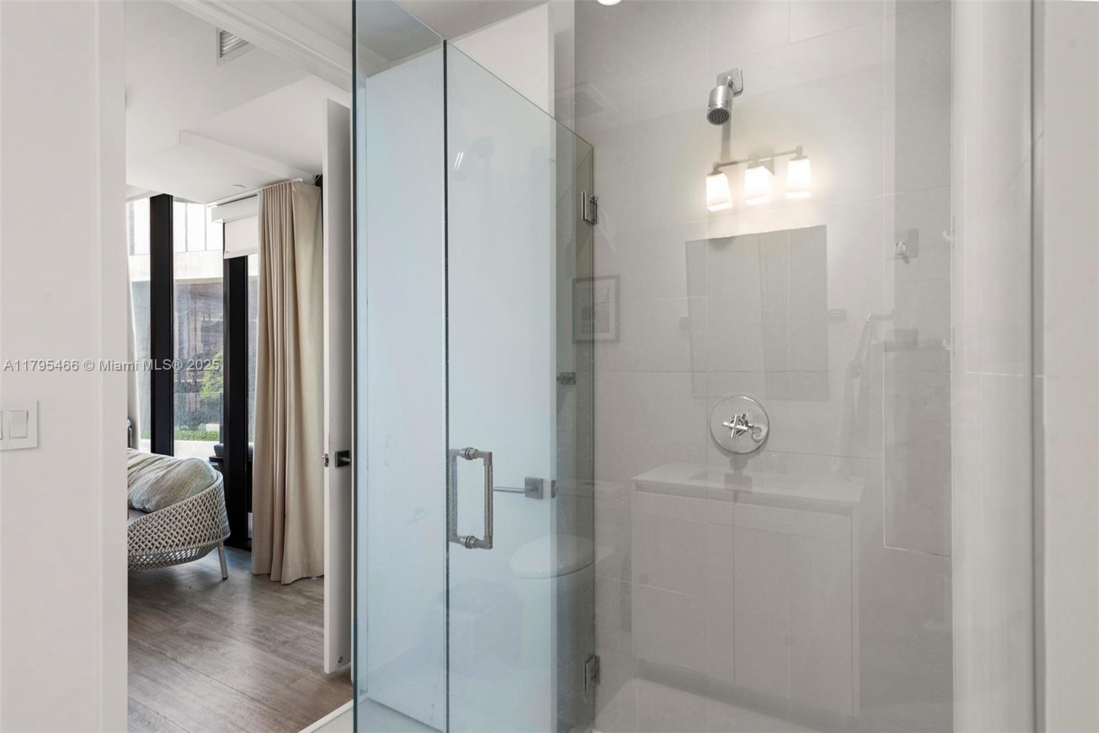 CLUB RESIDENCES AT PARK G - Residential