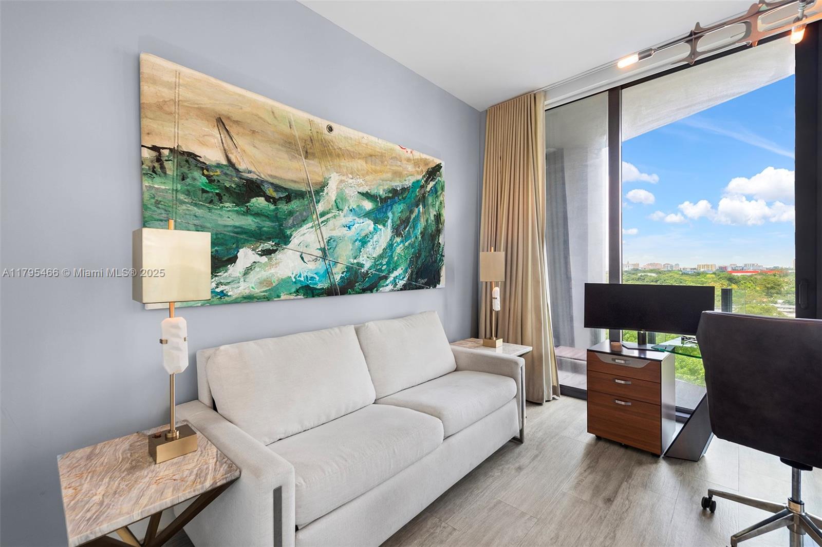 CLUB RESIDENCES AT PARK G - Residential