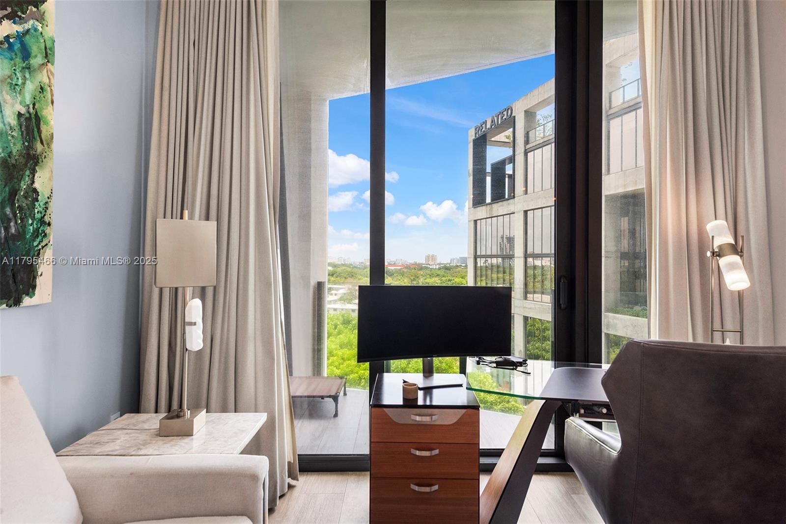 CLUB RESIDENCES AT PARK G - Residential