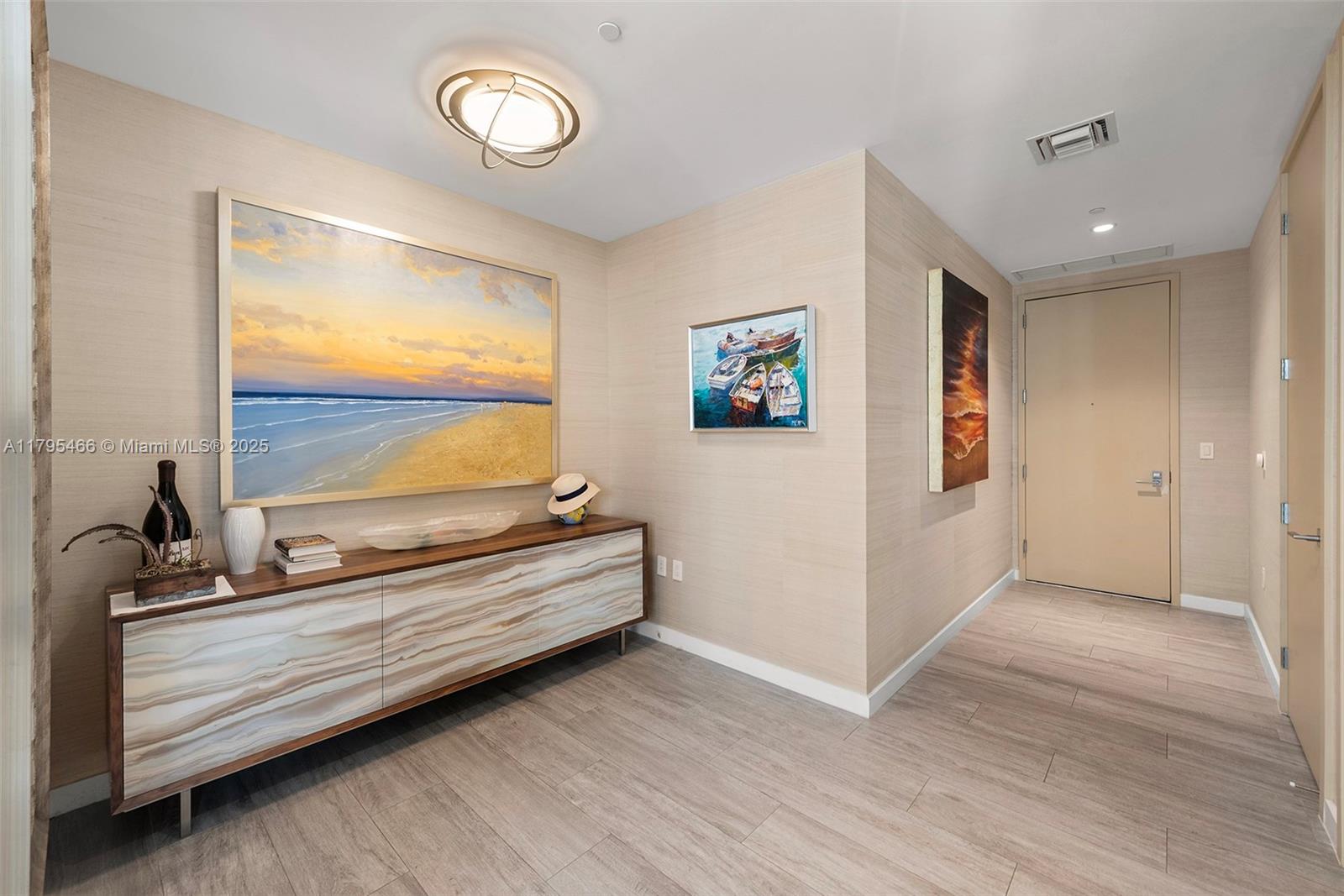 CLUB RESIDENCES AT PARK G - Residential