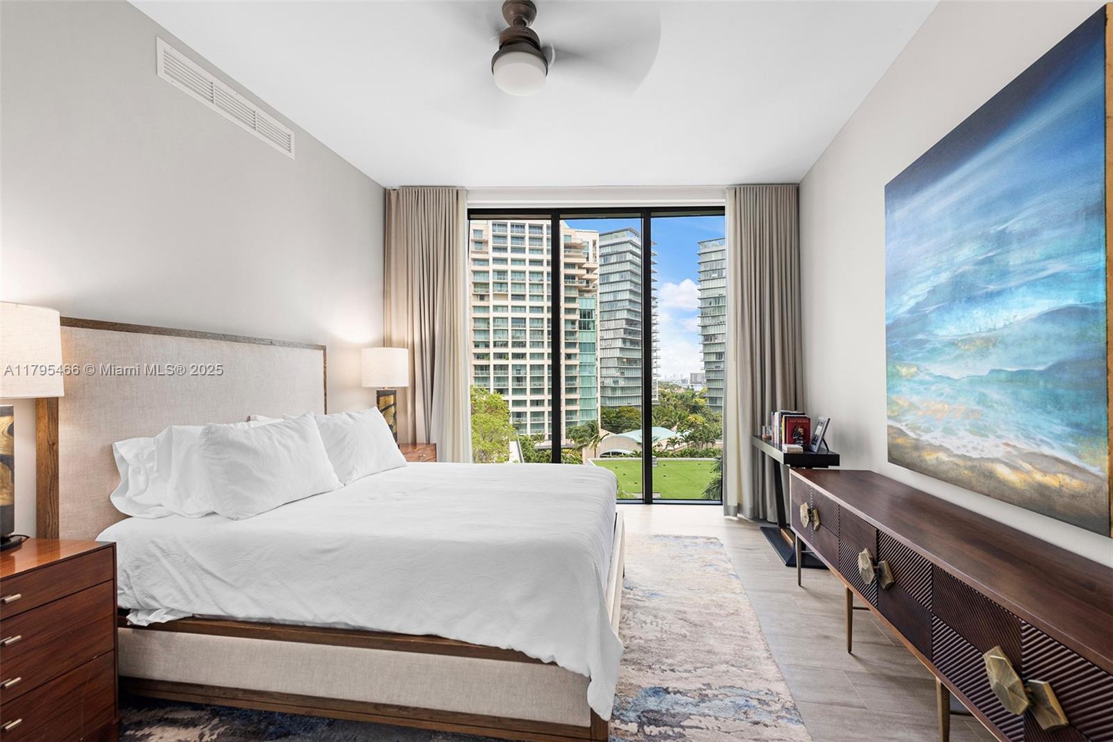 CLUB RESIDENCES AT PARK G - Residential