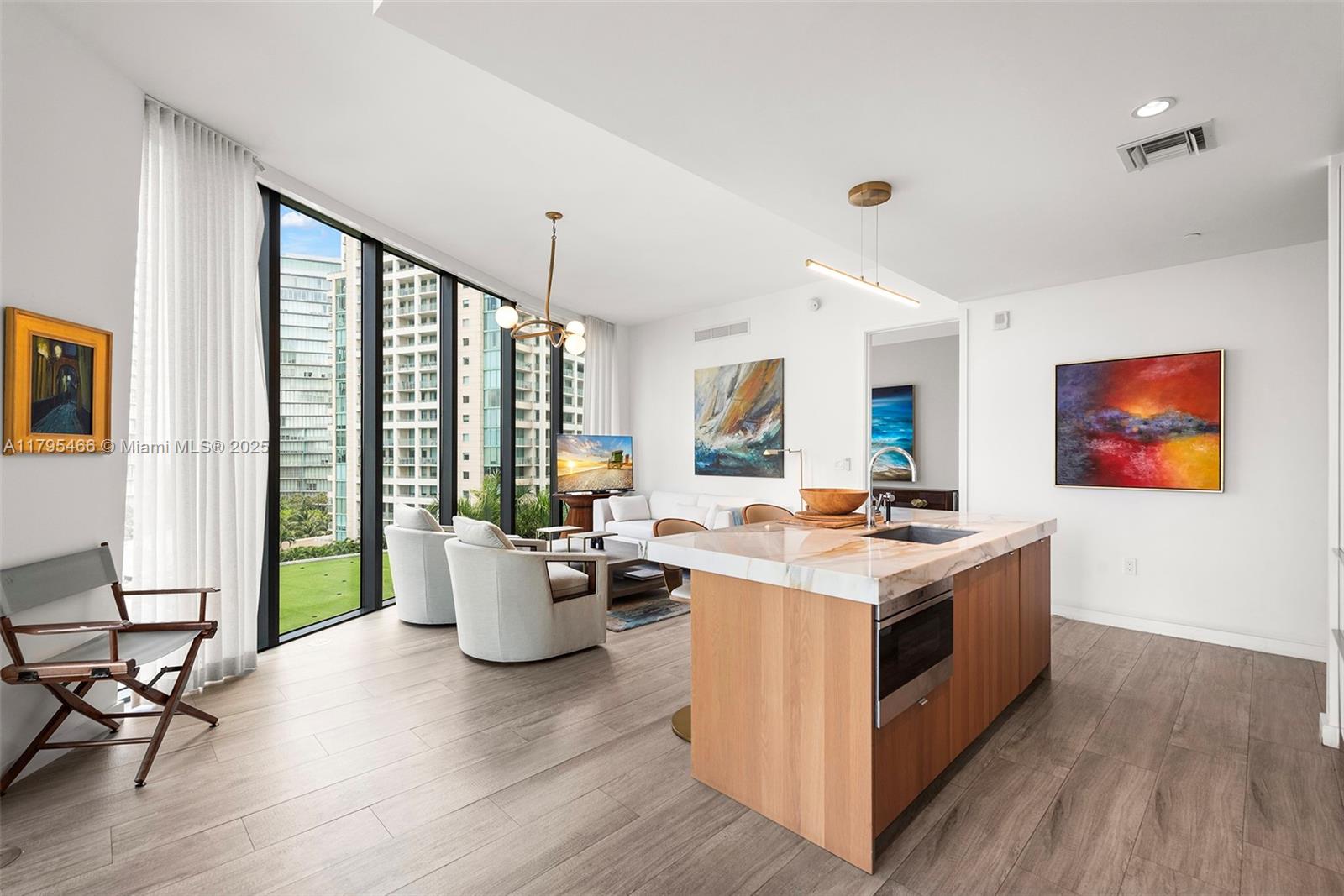 CLUB RESIDENCES AT PARK G - Residential