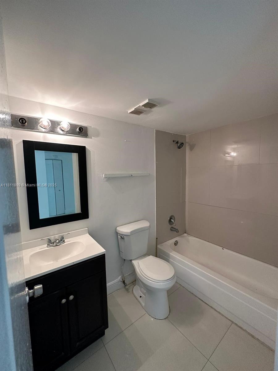 MADISON DOWNTOWN CONDO - Residential