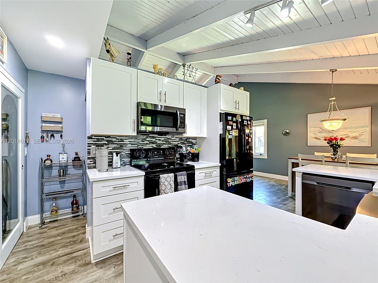 NEWMANS SURVEY SUB NO 1 & - Residential