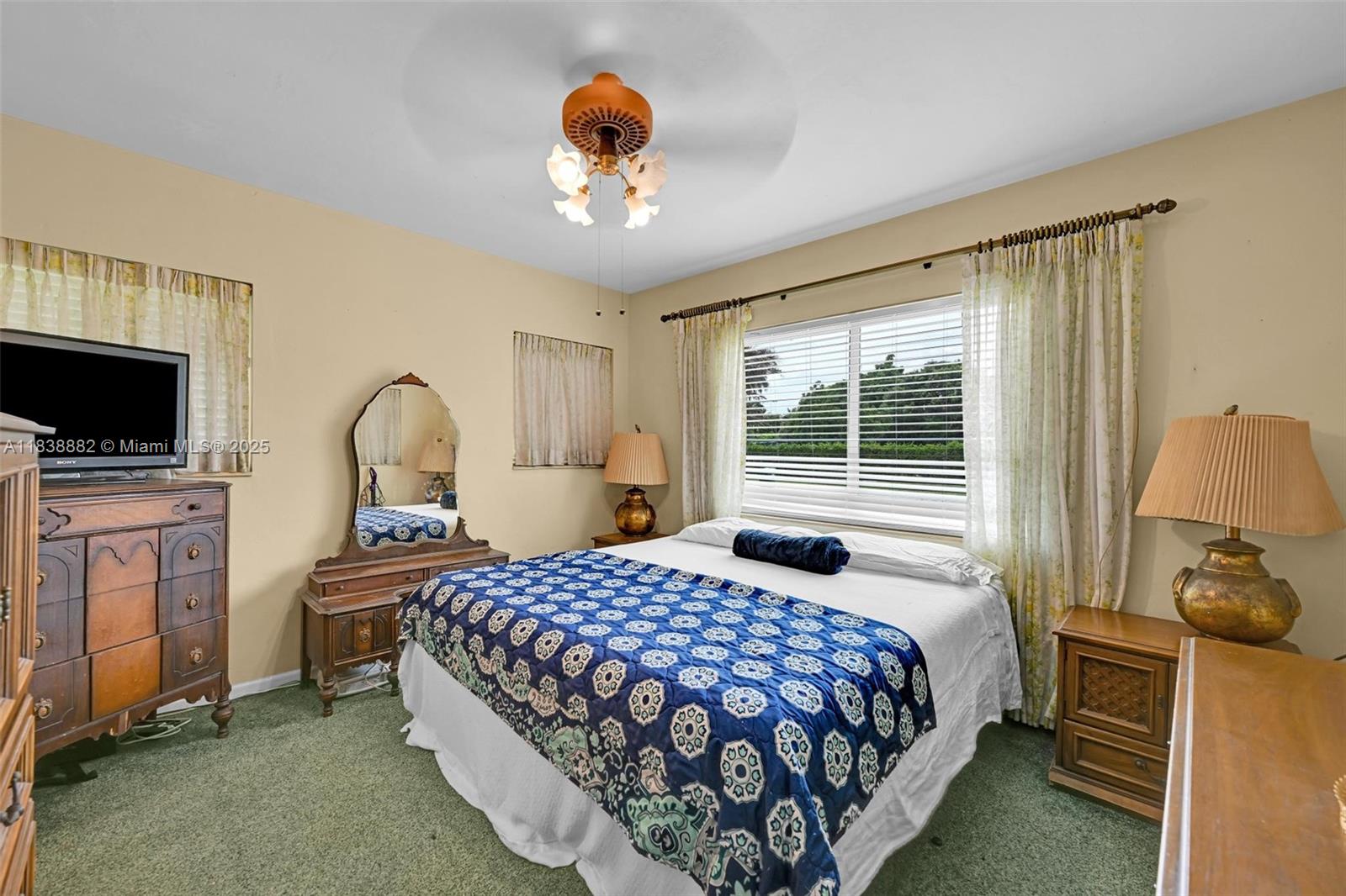 BLOCK 10 OF PORVENIR - Residential