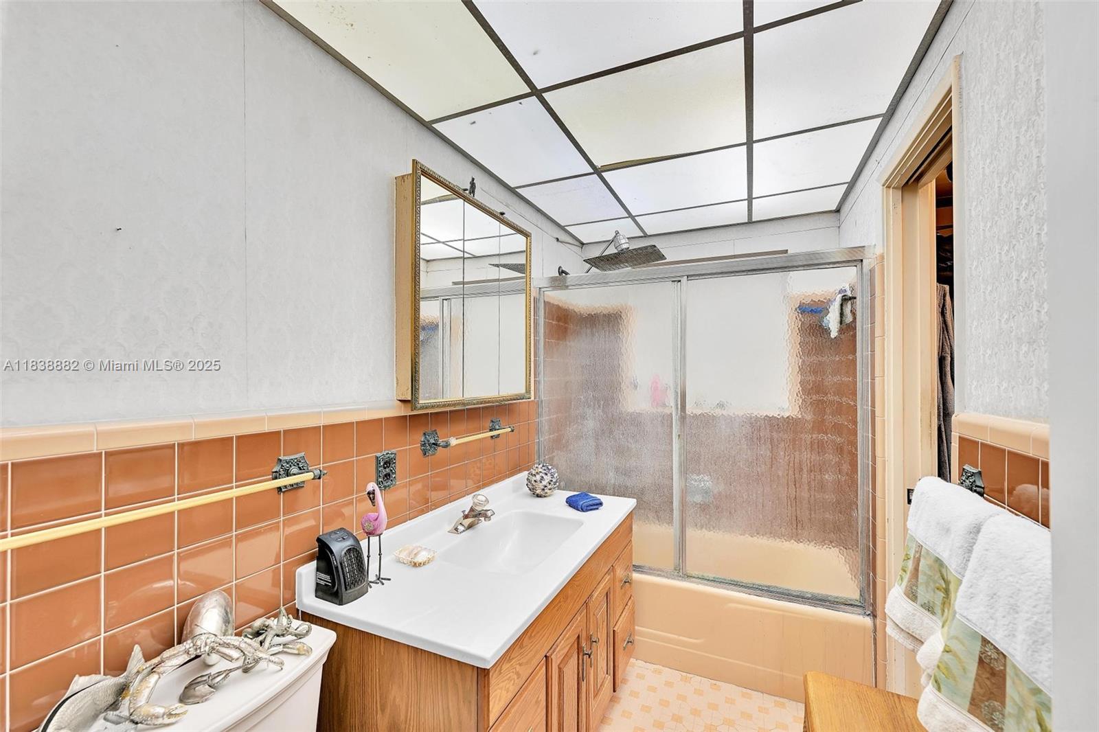 BLOCK 10 OF PORVENIR - Residential