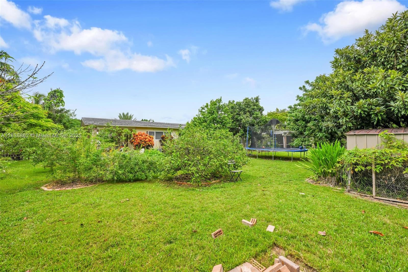 BLOCK 10 OF PORVENIR - Residential