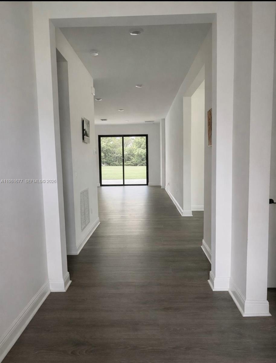 CRESSWIND PALM BEACH - Residential