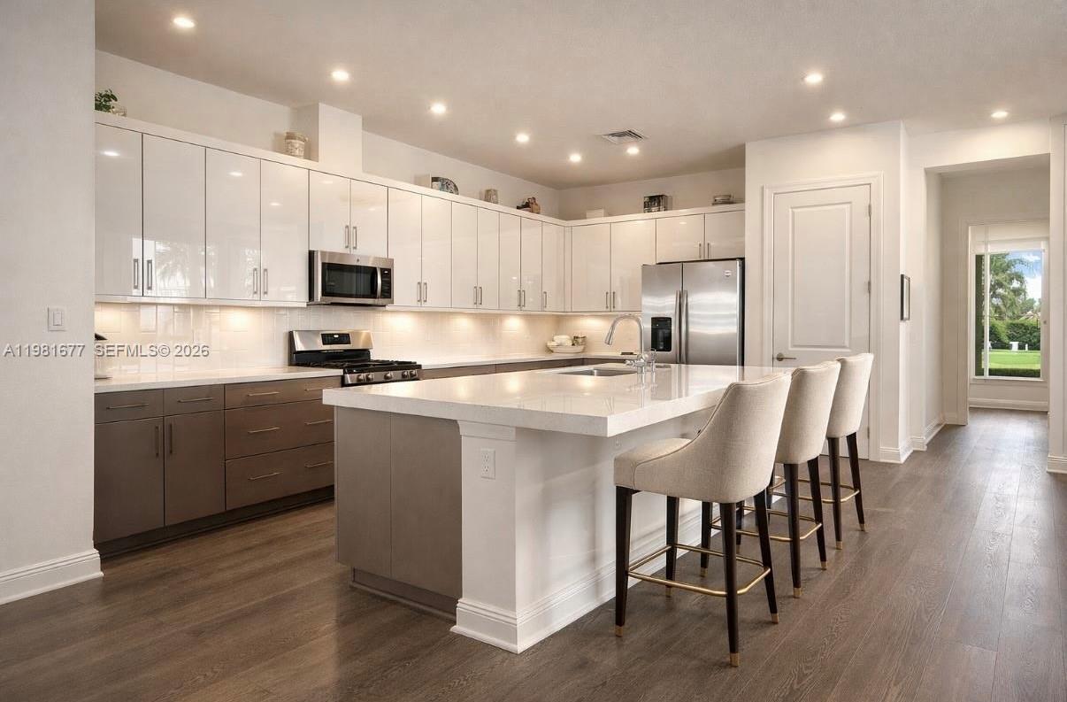 CRESSWIND PALM BEACH - Residential