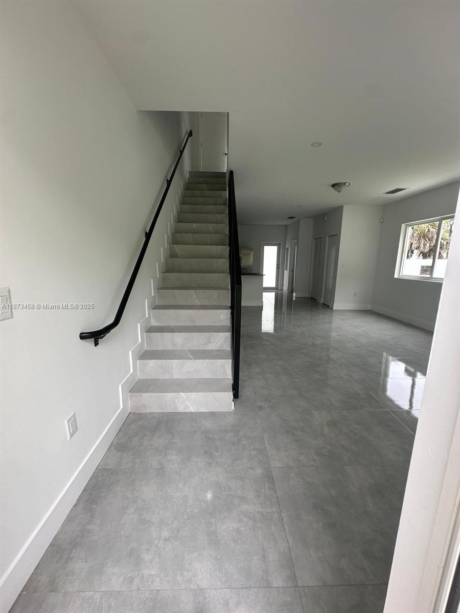 LIBERTY PARK - Residential Lease