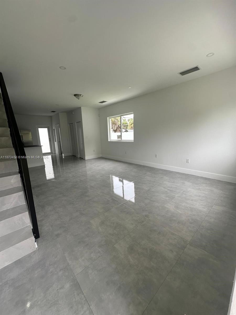 LIBERTY PARK - Residential Lease