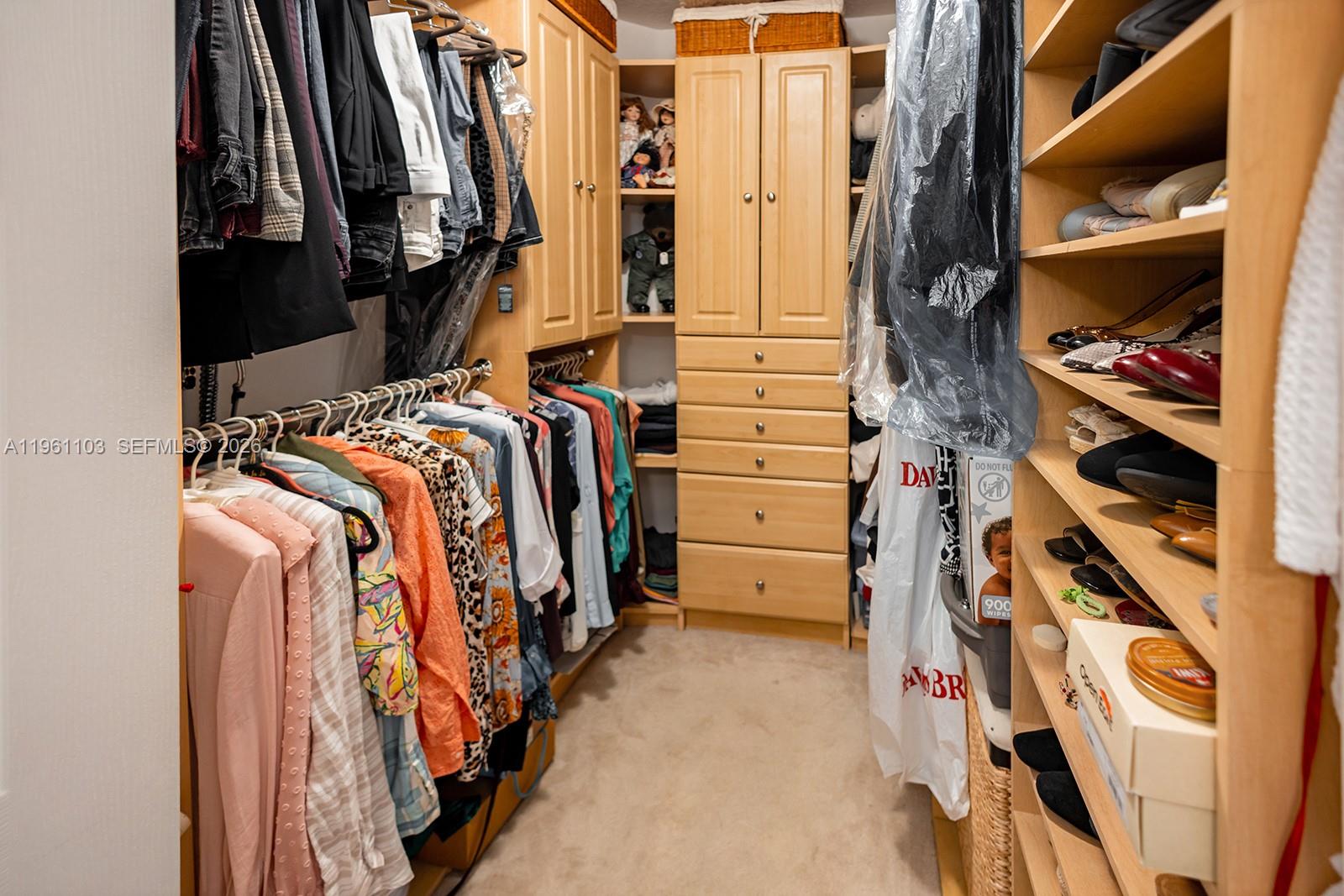 WYNDHAM HEIGHTS - Residential