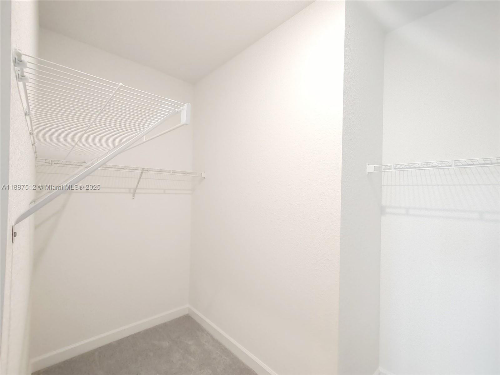 VERANDA LANDING - Residential Lease