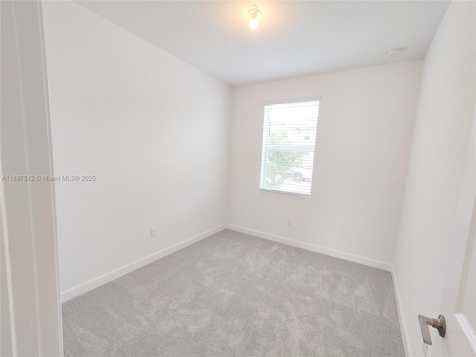 VERANDA LANDING - Residential Lease