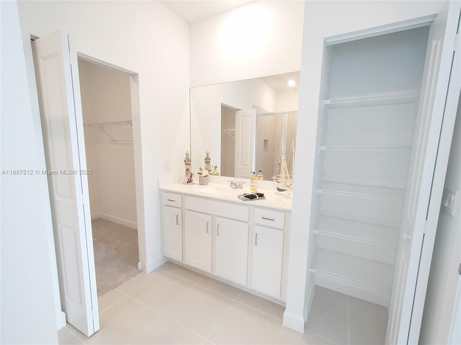 VERANDA LANDING - Residential Lease