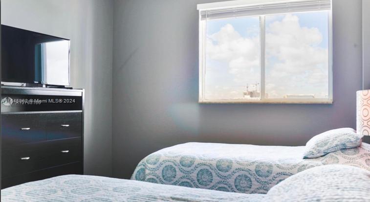 SHAMROCK BY THE GABLES CO - Residential