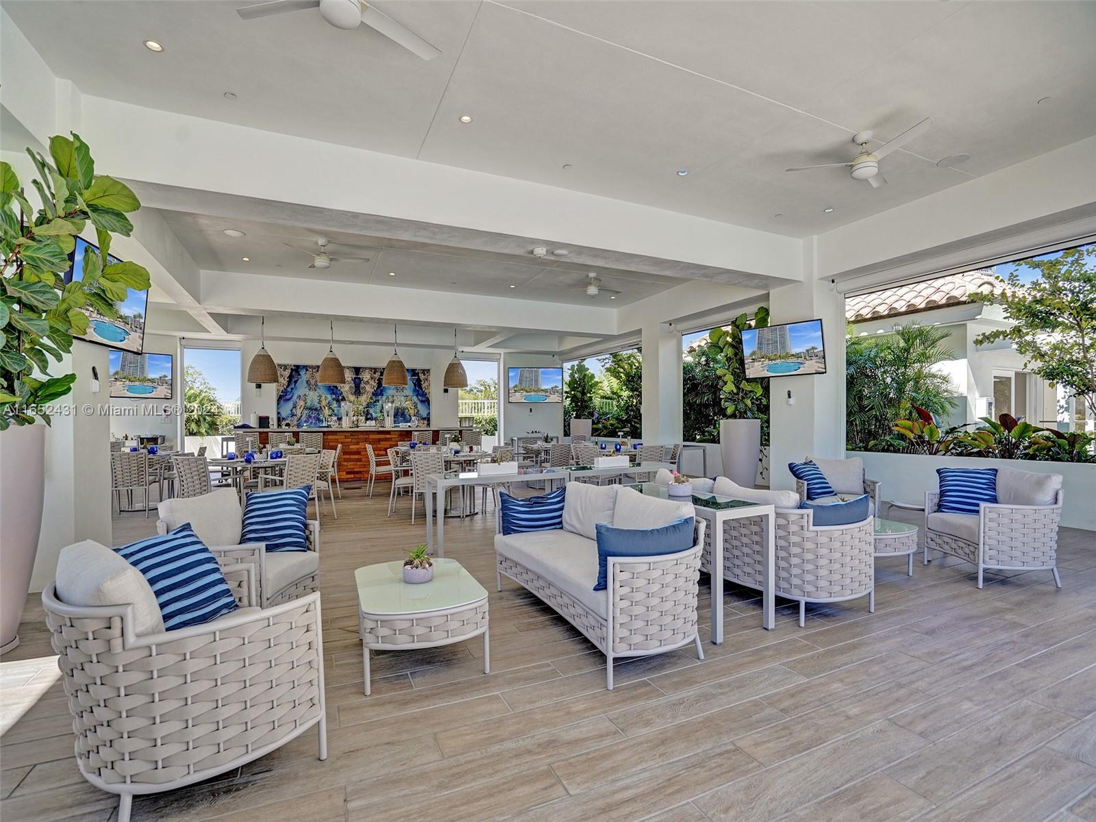 2600 ISL BLVD WILLIAMS IS - Residential