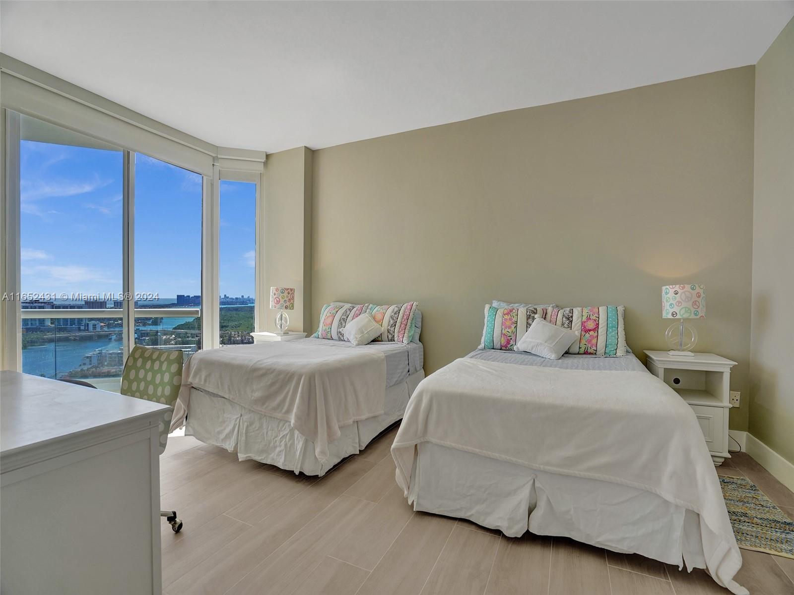 2600 ISL BLVD WILLIAMS IS - Residential