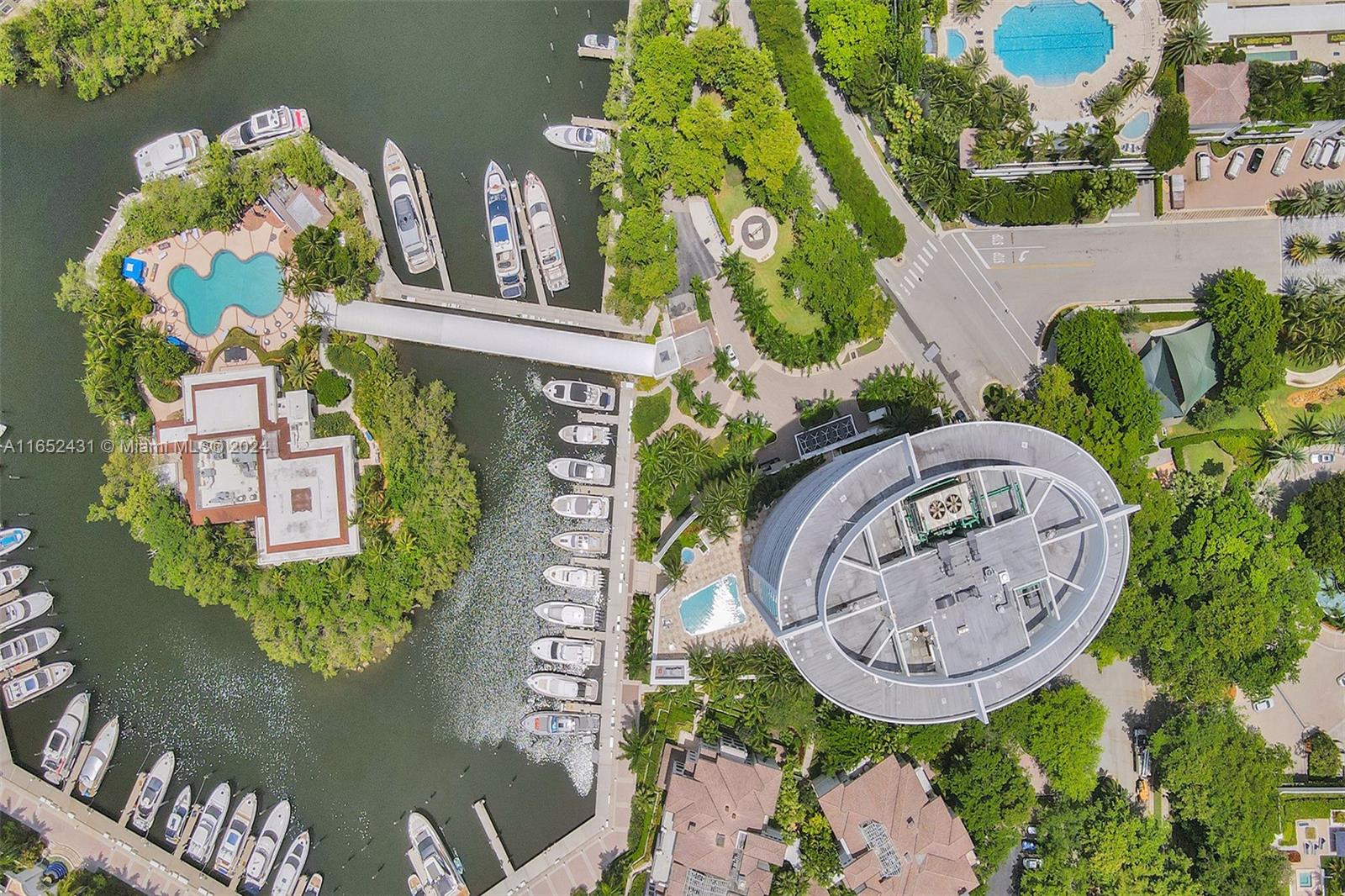 2600 ISL BLVD WILLIAMS IS - Residential