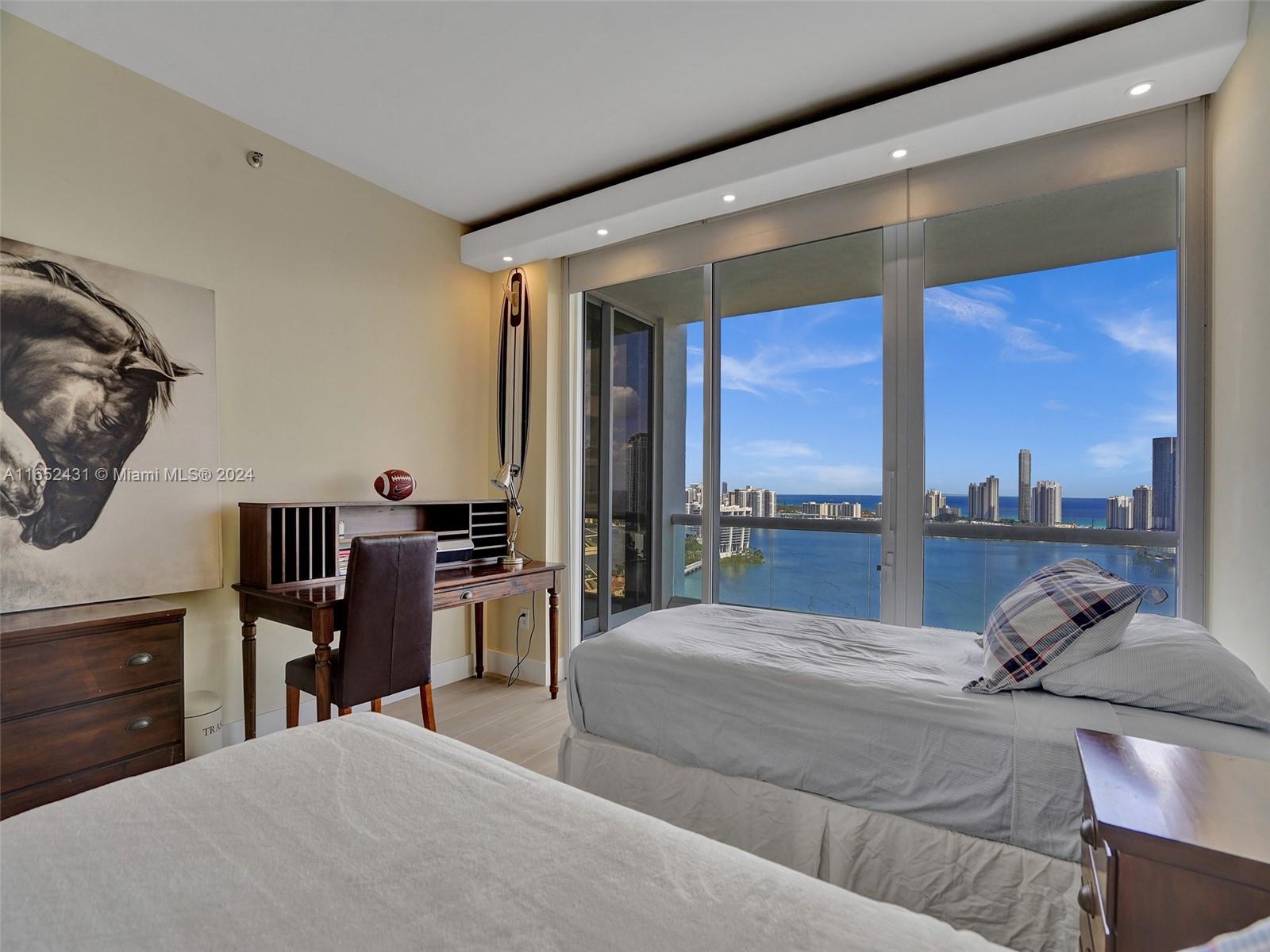 2600 ISL BLVD WILLIAMS IS - Residential