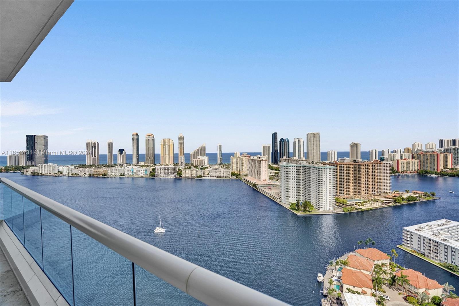 2600 ISL BLVD WILLIAMS IS - Residential