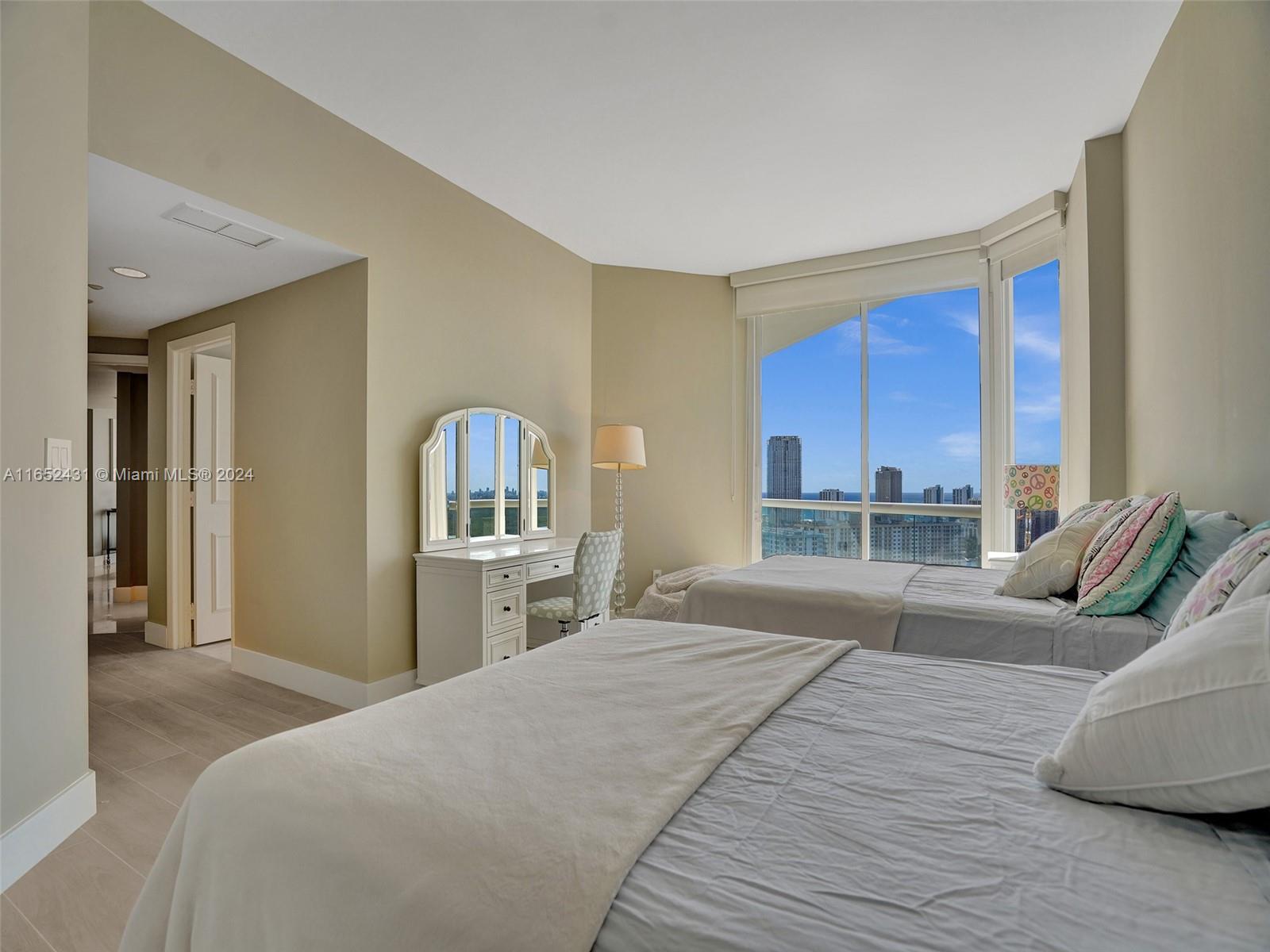 2600 ISL BLVD WILLIAMS IS - Residential