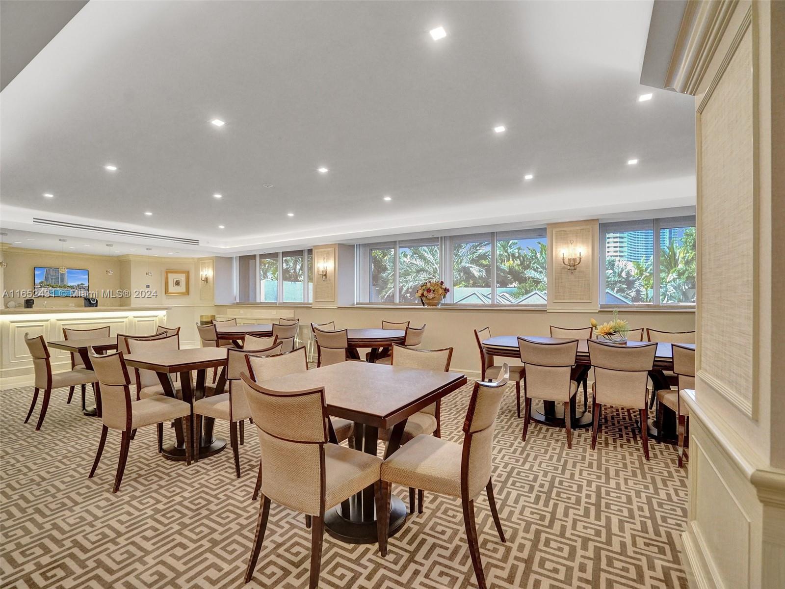 2600 ISL BLVD WILLIAMS IS - Residential