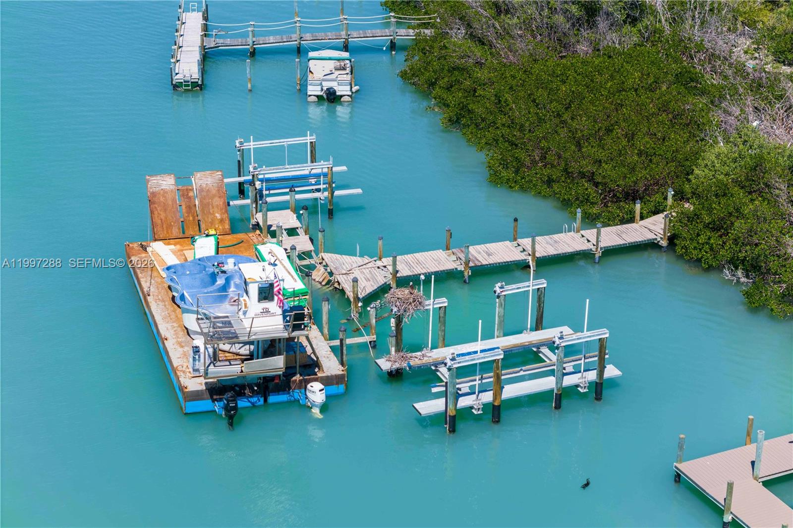 JOSES HIDEAWAY - Land