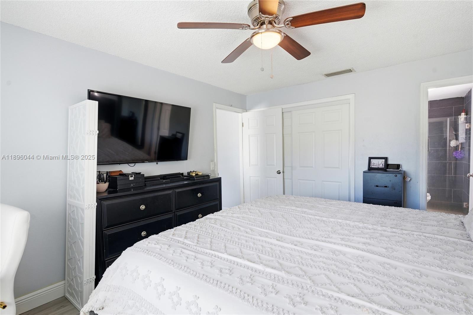 SUNRISE GOLF VILLAGE SEC - Residential