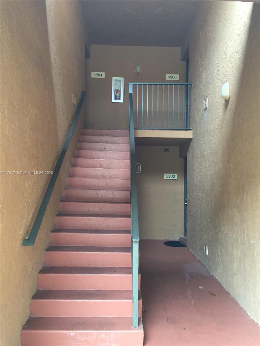 CRESCENT COVE CONDO - Residential