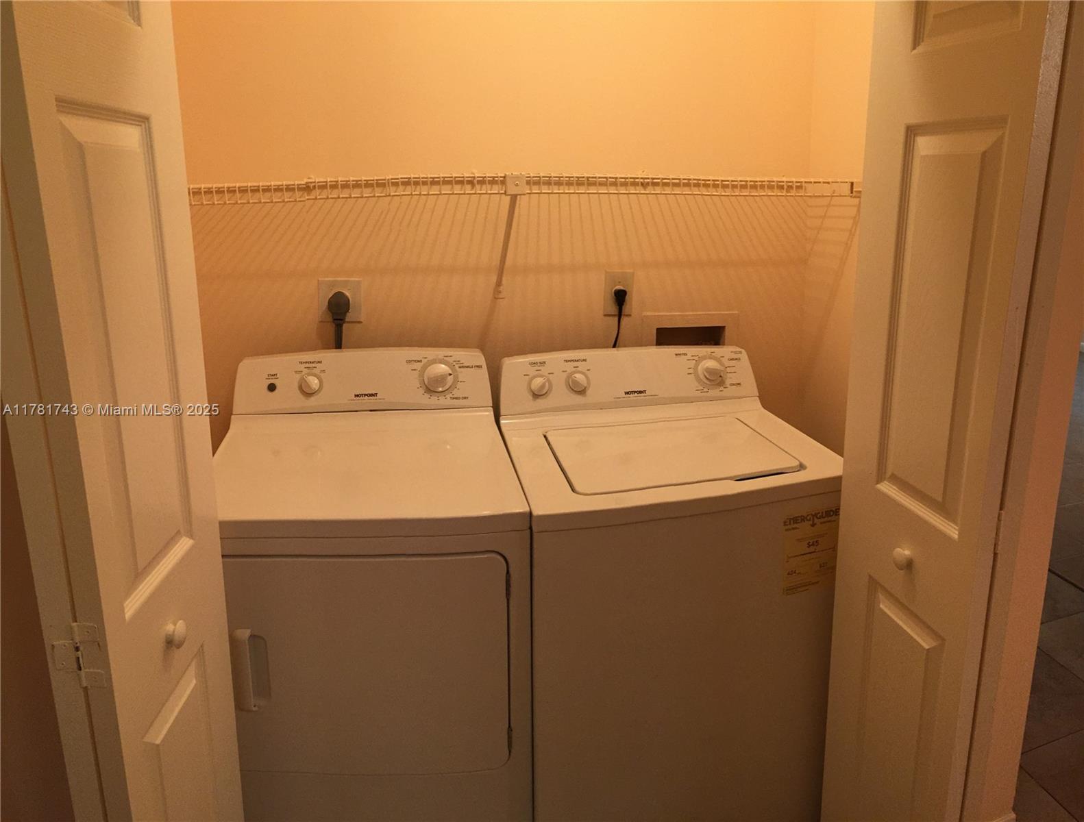 CRESCENT COVE CONDO - Residential