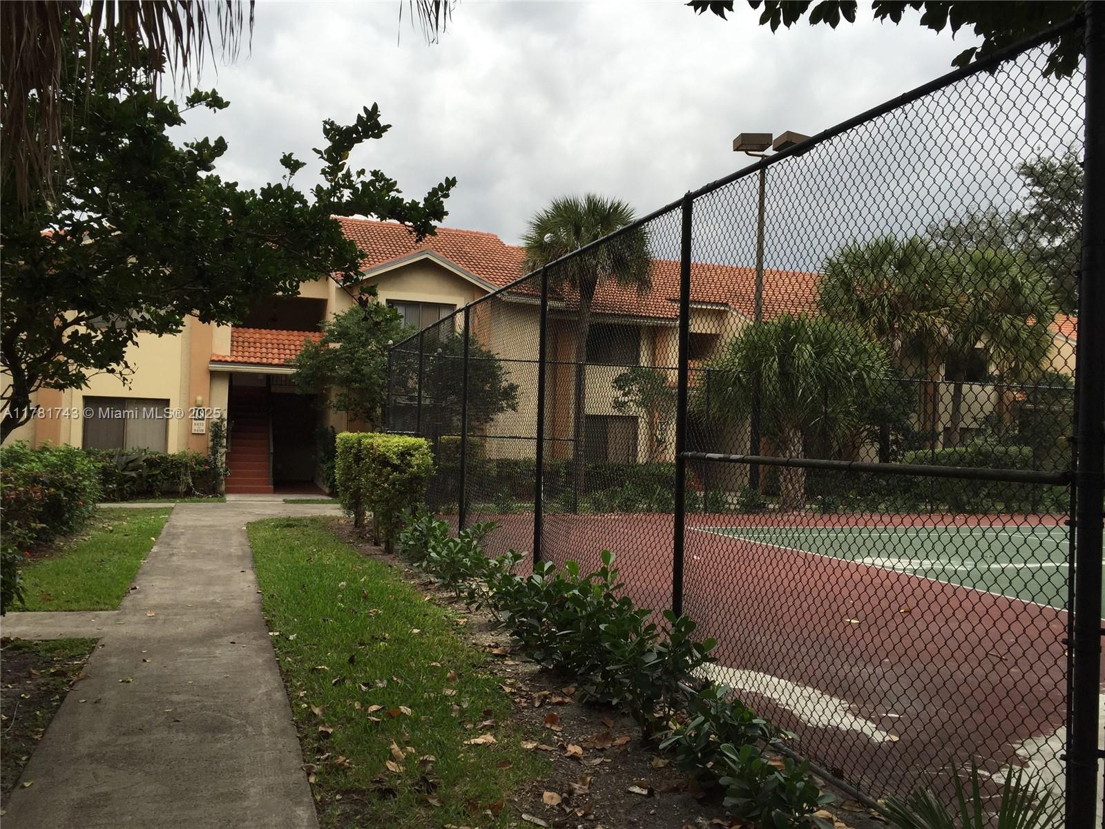 CRESCENT COVE CONDO - Residential