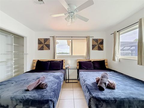 Tiny photo for 2501 NE 209th Ter, Miami, FL 33180 (MLS # A12025571)