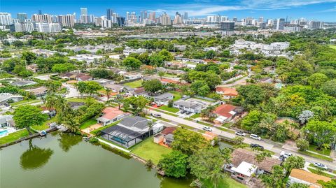 Tiny photo for 2501 NE 209th Ter, Miami, FL 33180 (MLS # A12025571)
