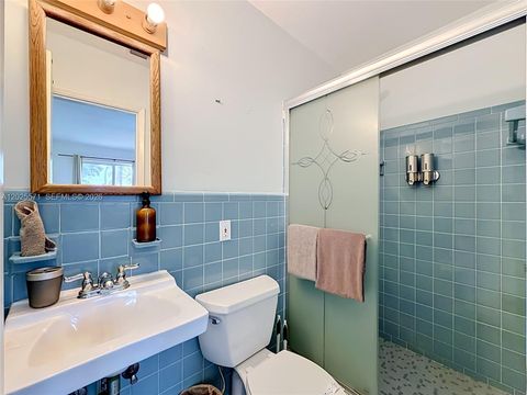 Tiny photo for 2501 NE 209th Ter, Miami, FL 33180 (MLS # A12025571)