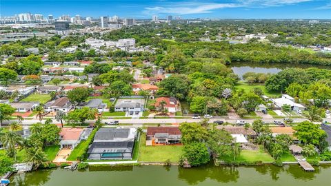 Tiny photo for 2501 NE 209th Ter, Miami, FL 33180 (MLS # A12025571)