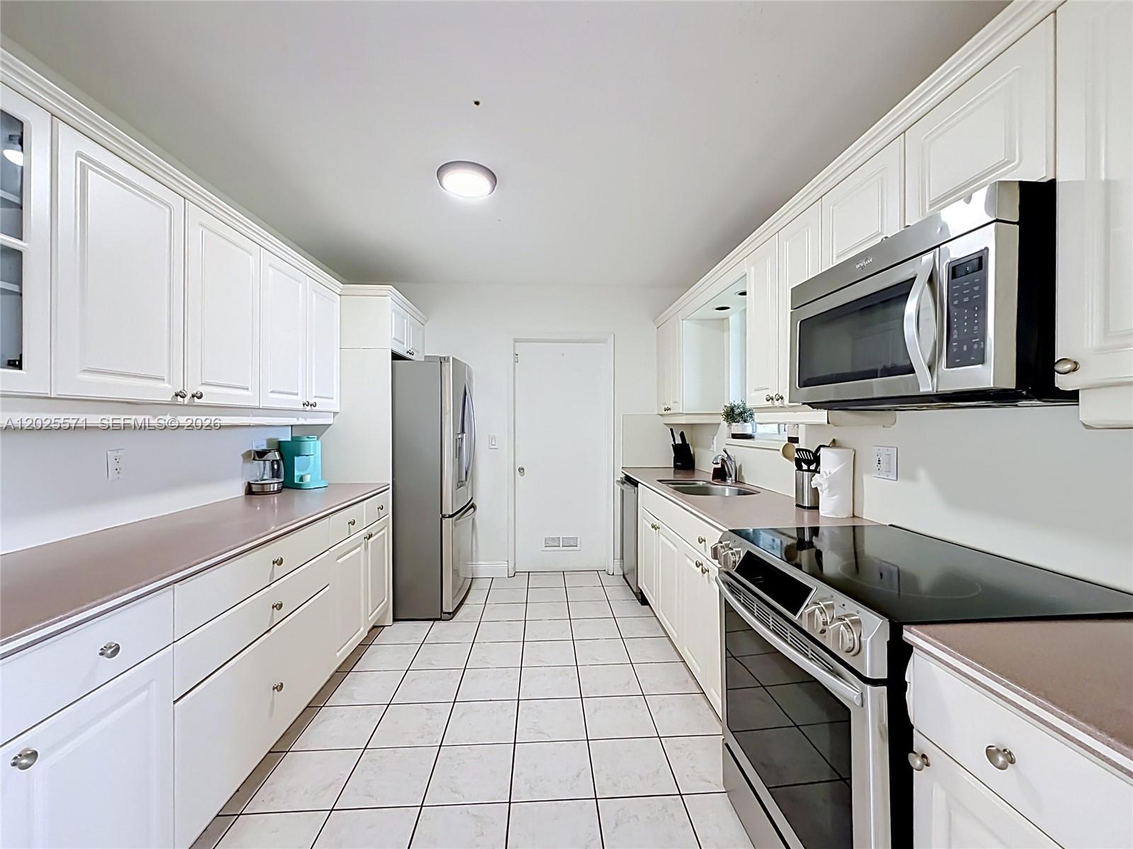 SUNSWEPT ISLE - Residential